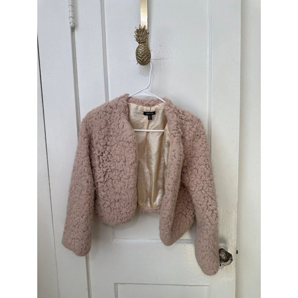 Casting women’s size medium tan Sherpa cardigan